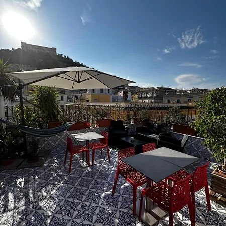Apartament Mansarda Valu Neapol