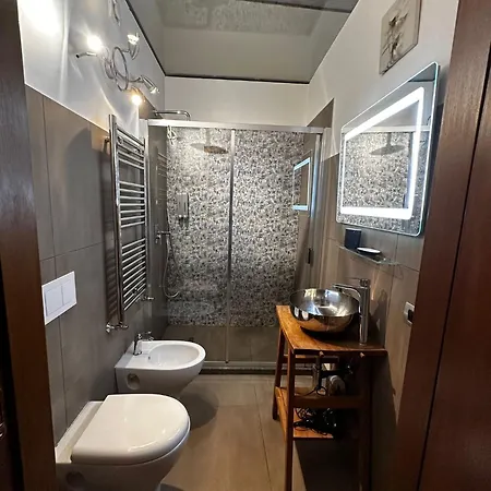 Mansarda Valu * Neapel