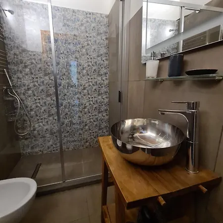 Mansarda Valu Neapel