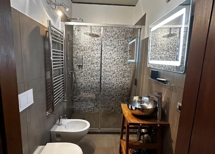 Mansarda Valù * Naples